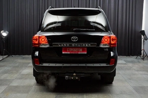 Внедорожник Toyota Land Cruiser 2013 года, 4499000 рублей, Красноярск