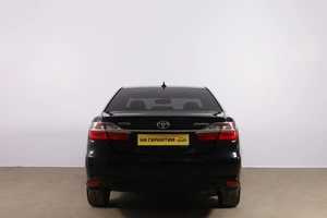 Седан Toyota Camry 2016 года, 2199000 рублей, Новосибирск