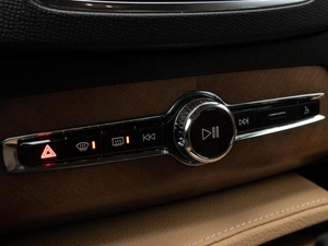 Внедорожник Volvo XC90 2015 года, 2300000 рублей, Краснодар