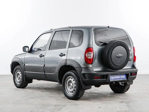 Внедорожник Chevrolet Niva 2015 года, 650050 рублей, Москва