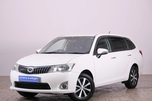 Универсал Toyota Corolla Fielder 2012 года, 1099000 рублей, Омск