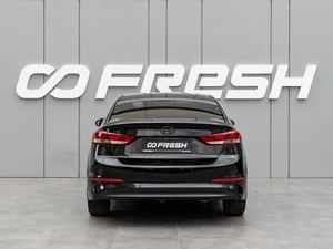 Седан Hyundai Elantra 2016 года, 1345000 рублей, Краснодар