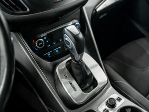 Внедорожник Ford Kuga 2015 года, 1300000 рублей, Красноярск