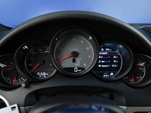 Внедорожник Porsche Cayenne S 2014 года, 3293055 рублей, Москва