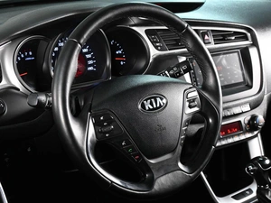 Хетчбэк Kia Ceed 2017 года, 1399000 рублей, Аксай