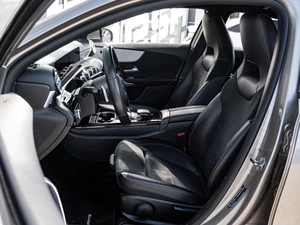 Хетчбэк Mercedes-benz A-класс 2019 года, 2590000 рублей, Краснодар