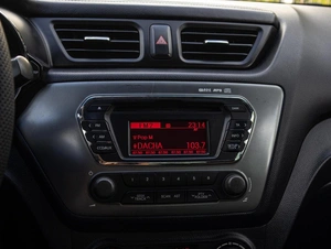 Седан Kia Rio 2013 года, 865000 рублей, Большой Сочи
