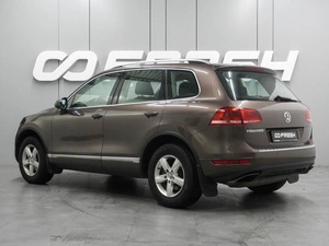 Внедорожник Volkswagen Touareg 2012 года, 2035000 рублей, Воронеж
