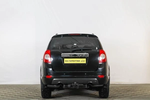 Внедорожник Chevrolet Captiva 2008 года, 799000 рублей, Тюмень
