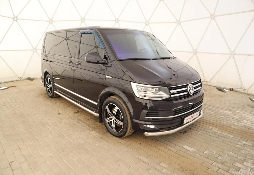Минивэн Volkswagen Multivan 2018 года, 4999000 рублей, Обнинск
