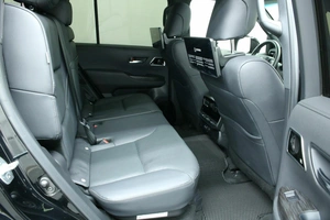 Внедорожник Toyota Land Cruiser 2021 года, 11490000 рублей, Красноярск