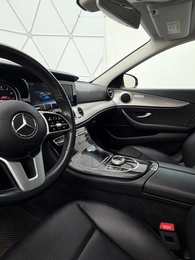 Седан Mercedes-benz E-класс 2019 года, 2799999 рублей, Орёл