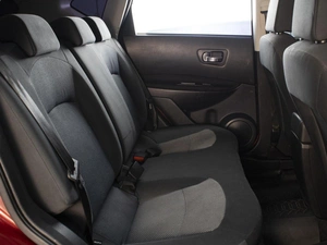 Внедорожник Nissan Qashqai 2013 года, 870000 рублей, Омск