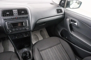 Седан Volkswagen Polo 2018 года, 869000 рублей, Красноярск