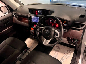 Хетчбэк Toyota Tank 2019 года, 999000 рублей, Красноярск