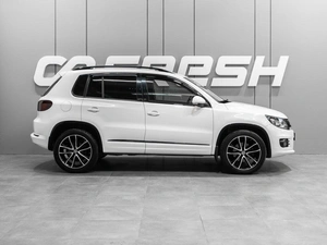 Внедорожник Volkswagen Tiguan 2012 года, 1679000 рублей, Тюмень