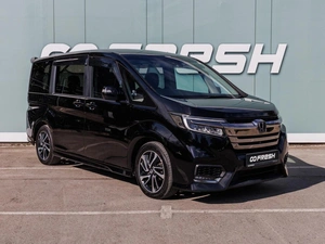 Минивэн Honda Stepwgn Spada 2018 года, 2250000 рублей, Большой Сочи