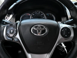 Седан Toyota Camry 2012 года, 1230500 рублей, Волгоград