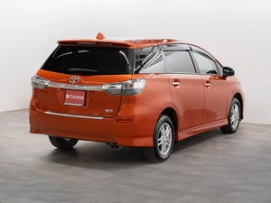 Минивэн Toyota Wish 2016 года, 1575000 рублей, Красноярск