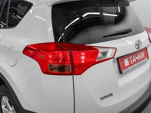 Внедорожник Toyota RAV4 2013 года, 1850000 рублей, Красноярск