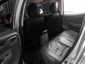 Пикап Mitsubishi L200 2017 года, 1999000 рублей, Тюмень