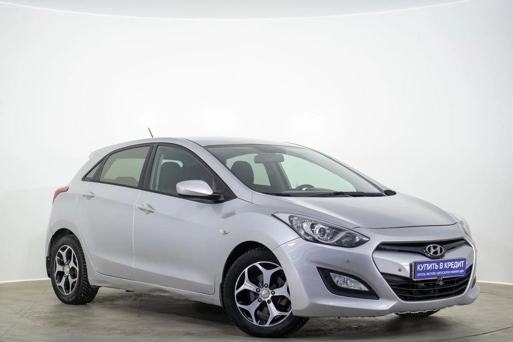 Хетчбэк Hyundai i30 2013 года, 849000 рублей, Оренбург