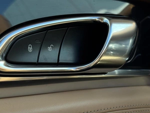 Лифтбек Porsche Panamera 4 2013 года, 3147000 рублей, Ижевск