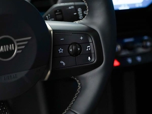 Хетчбэк MINI Cooper S 2024 года, 5350055 рублей, Москва