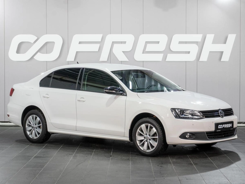 Седан Volkswagen Jetta 2014 года, 1349000 рублей, Сургут