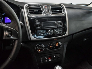 Хетчбэк Renault Sandero 2018 года, 1040000 рублей, Муром