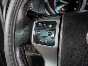 Внедорожник Toyota Land Cruiser Prado 2015 года, 3049000 рублей, Воронеж