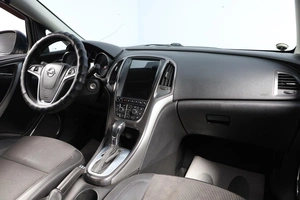 Хетчбэк Opel Astra 2011 года, 729000 рублей, Новосибирск