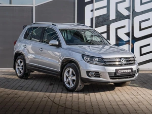 Внедорожник Volkswagen Tiguan 2011 года, 1290000 рублей, Краснодар