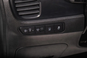 Хетчбэк Kia Rio X-Line 2020 года, 1299000 рублей, Томск