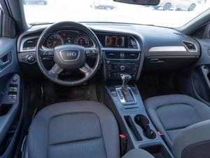 Седан Audi A4 2012 года, 1539000 рублей, Саратов