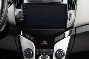 Седан Chevrolet Cruze 2013 года, 649000 рублей, Оренбург