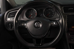 Хетчбэк Volkswagen Golf 2013 года, 1289000 рублей, Челябинск