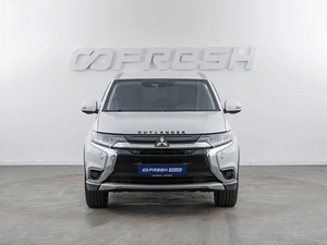 Внедорожник Mitsubishi Outlander 2017 года, 2299050 рублей, Москва