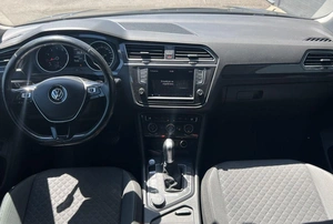 Внедорожник Volkswagen Tiguan 2017 года, 2135000 рублей, Солонцы