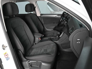 Внедорожник Volkswagen Tiguan 2019 года, 2399000 рублей, Ростов-на-Дону