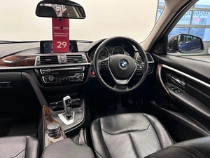 Седан BMW 3 серия 2017 года, 1599000 рублей, Красноярск