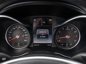 Седан Mercedes-benz C-класс 2016 года, 2399000 рублей, Краснодар