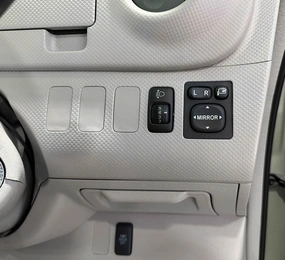 Минивэн Toyota Porte 2008 года, 590000 рублей, Красноярск