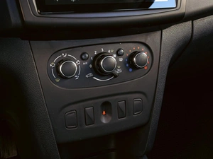 Седан Renault Logan Stepway 2019 года, 1250000 рублей, Краснодар