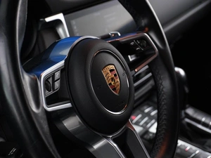 Внедорожник Porsche Macan 2019 года, 3900999 рублей, Москва
