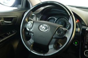 Седан Toyota Camry 2013 года, 2089000 рублей, Омск