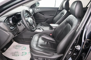 Седан Kia Optima 2012 года, 1249000 рублей, Красноярск