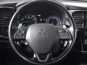 Внедорожник Mitsubishi Outlander 2015 года, 1986200 рублей, Казань