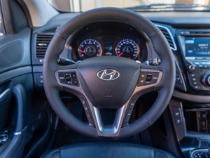 Седан Hyundai i40 2013 года, 1099000 рублей, Саратов