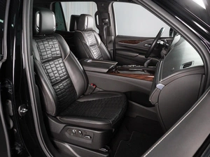 Внедорожник Cadillac Escalade 2022 года, 13075000 рублей, Красный Пахарь